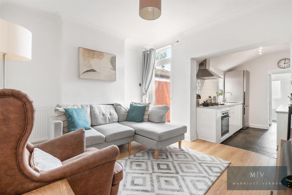 Fawcett Road 31 MV-3.jpg