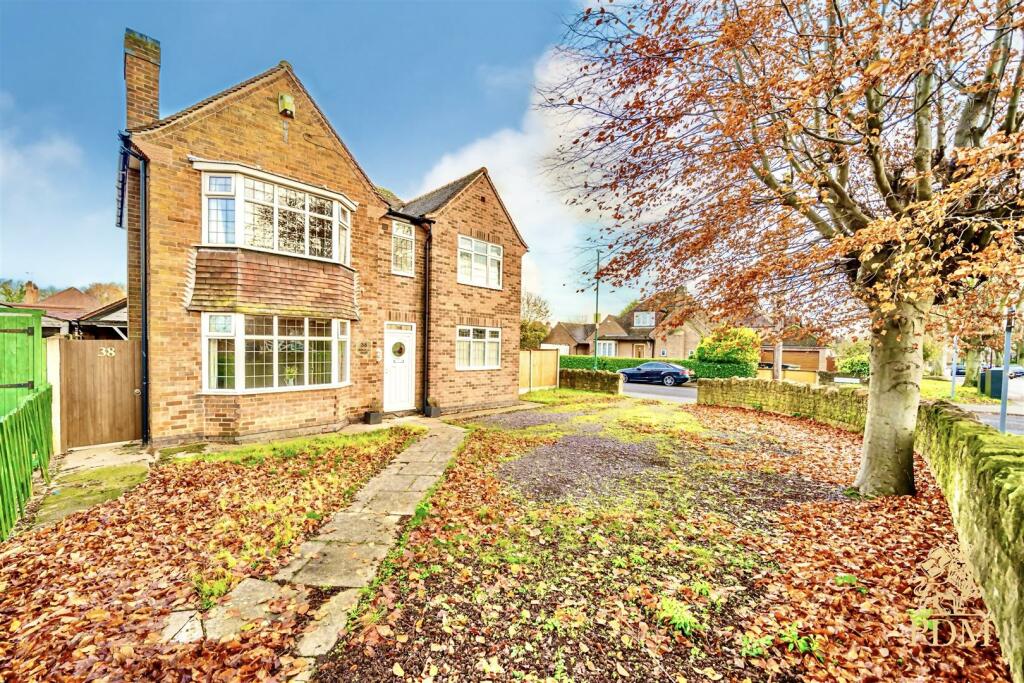38 Russell Drive Wollaton Nottingham NG8 2BH