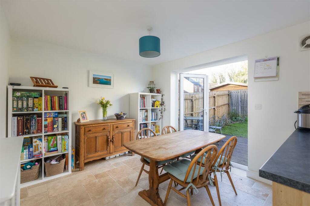 Westfield Road 17 Kitchen Dining Room-2.jpg