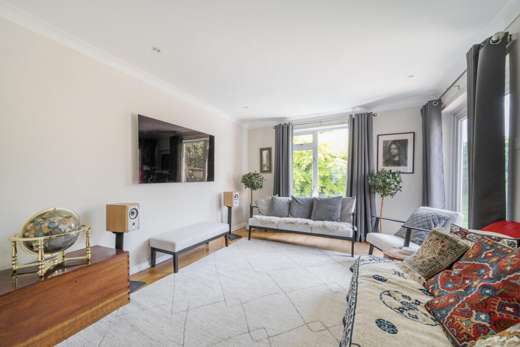 1299548-26-683065...