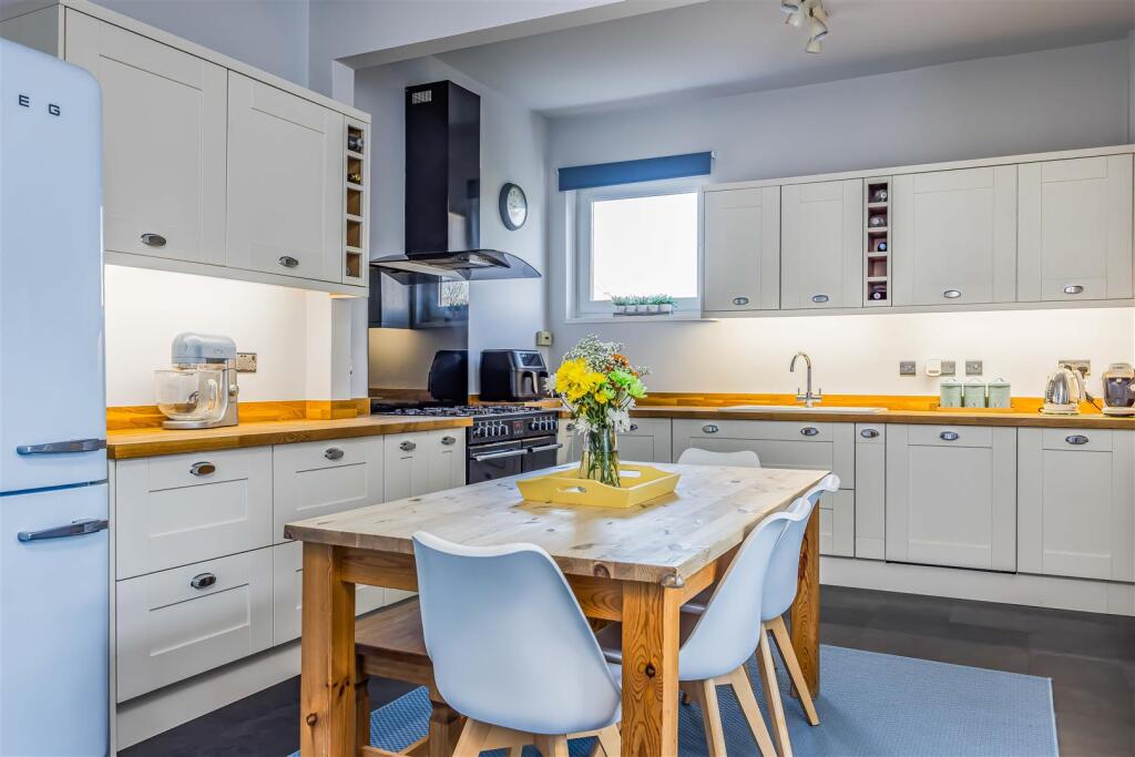 31 Festing Grove, Southsea-Small-PorticoMarketing-