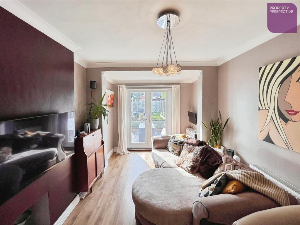 Dining Dining / Family Room