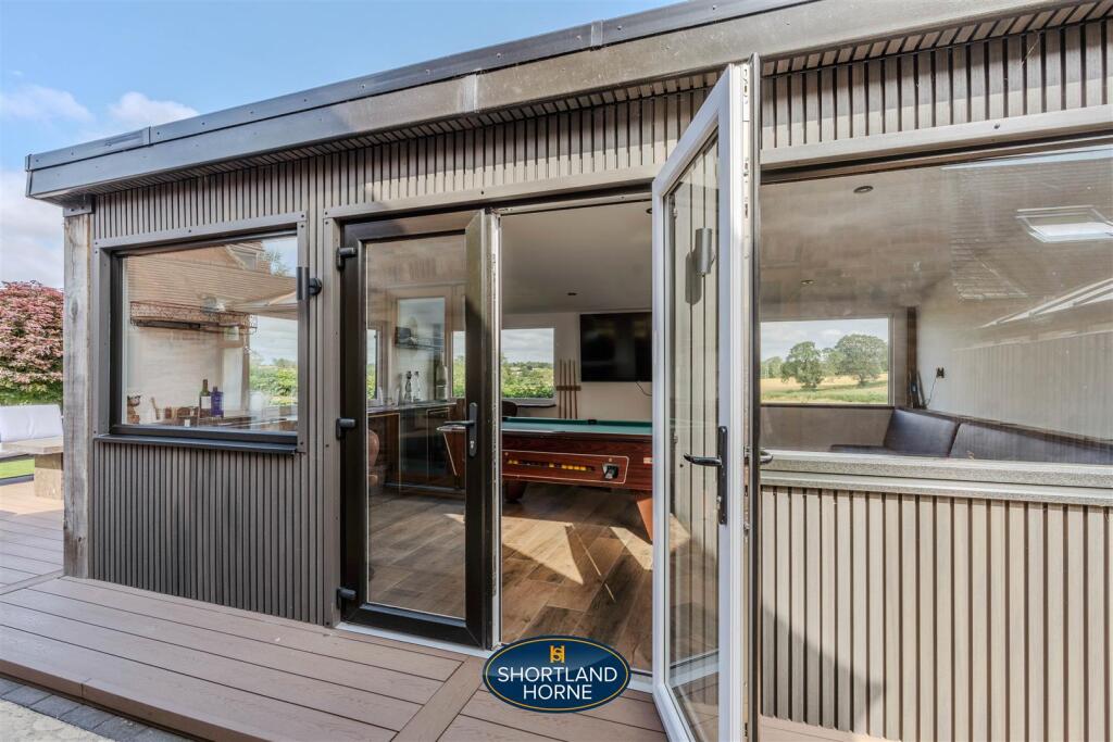 2 Evergreen Close WM (39 of 49).jpg