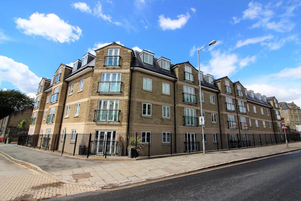 Apt 16, The Hub, Caygill Terrace, Halifax