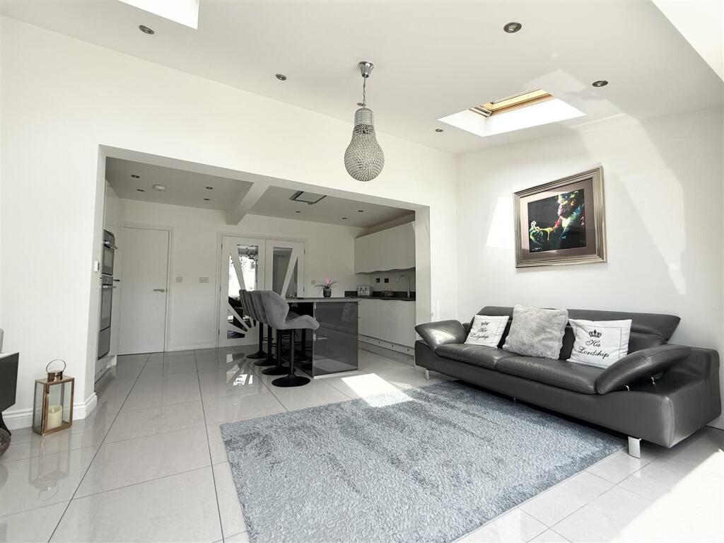 Family Living Kitchen