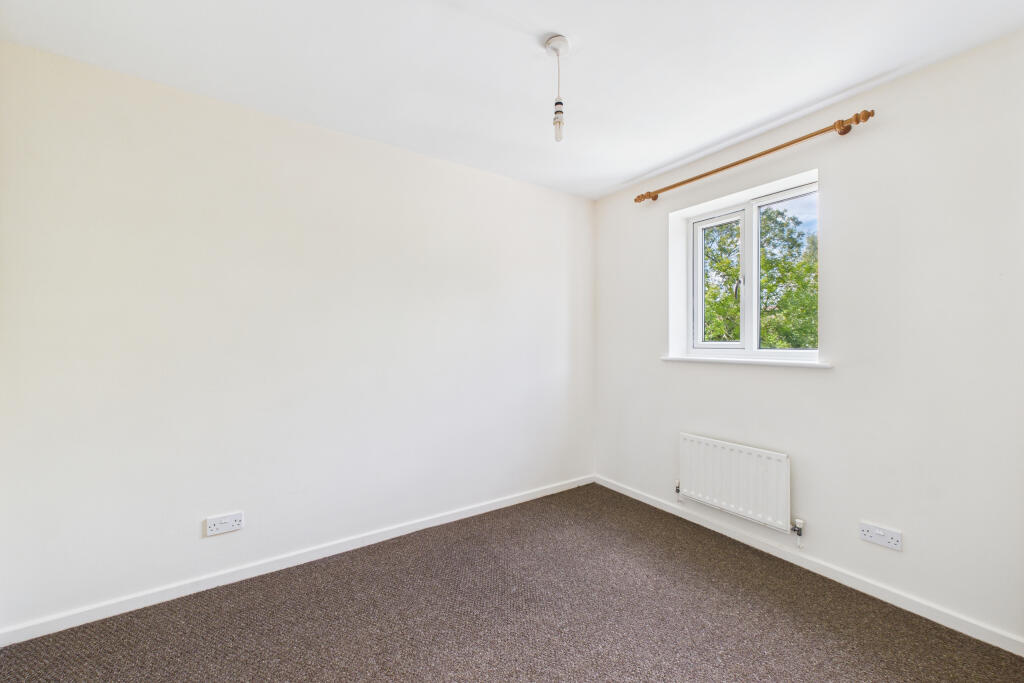 CAM05454G0-PR0031-STILL002