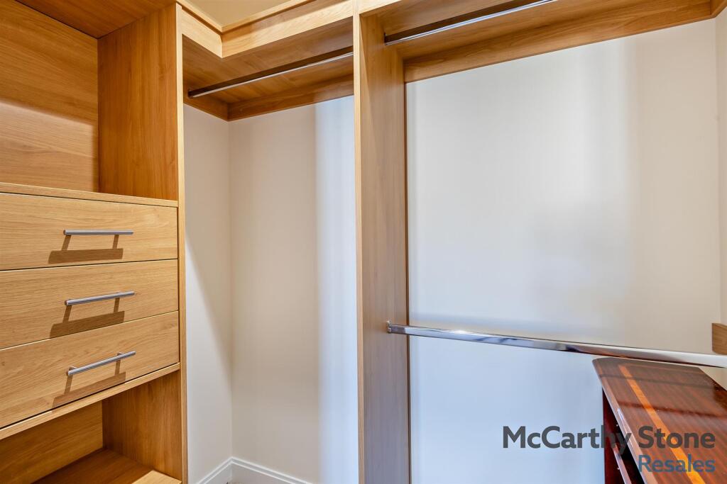 8638128-interior11-800.jpg