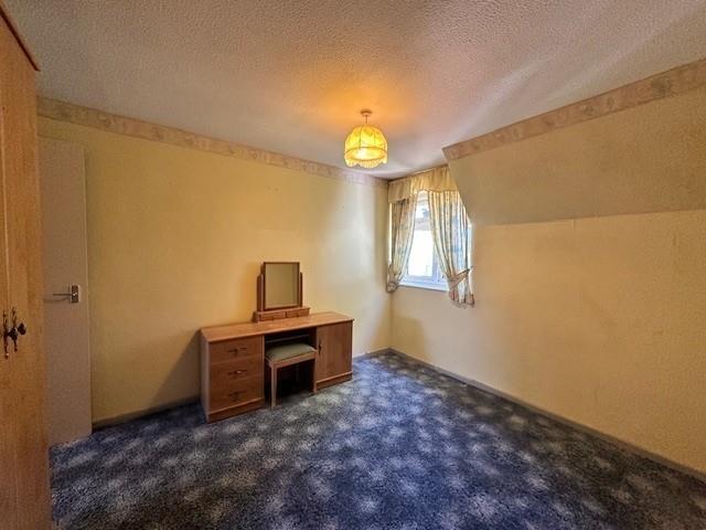 Bedroom1.jpg