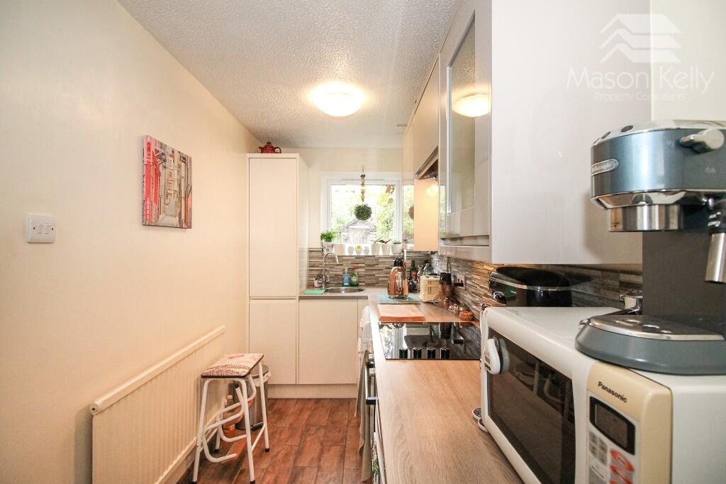 RE-FITTED KITCHEN