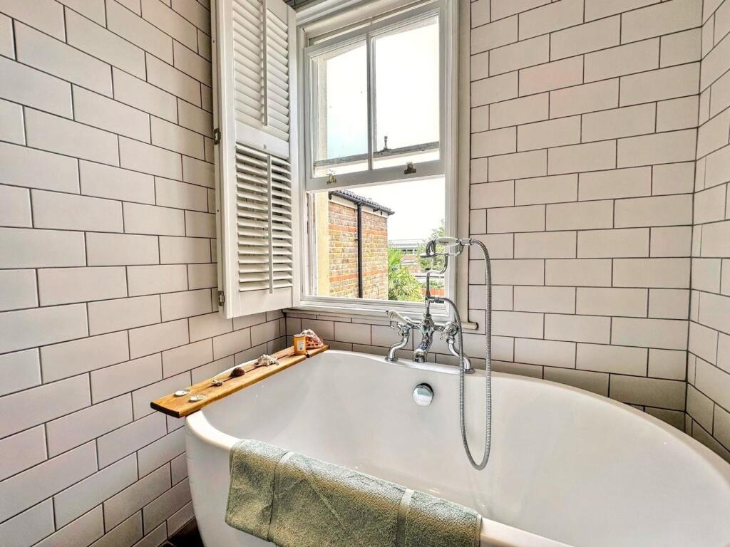 WhatsApp Image 20250821 at 111228_ec0d438b.jpg