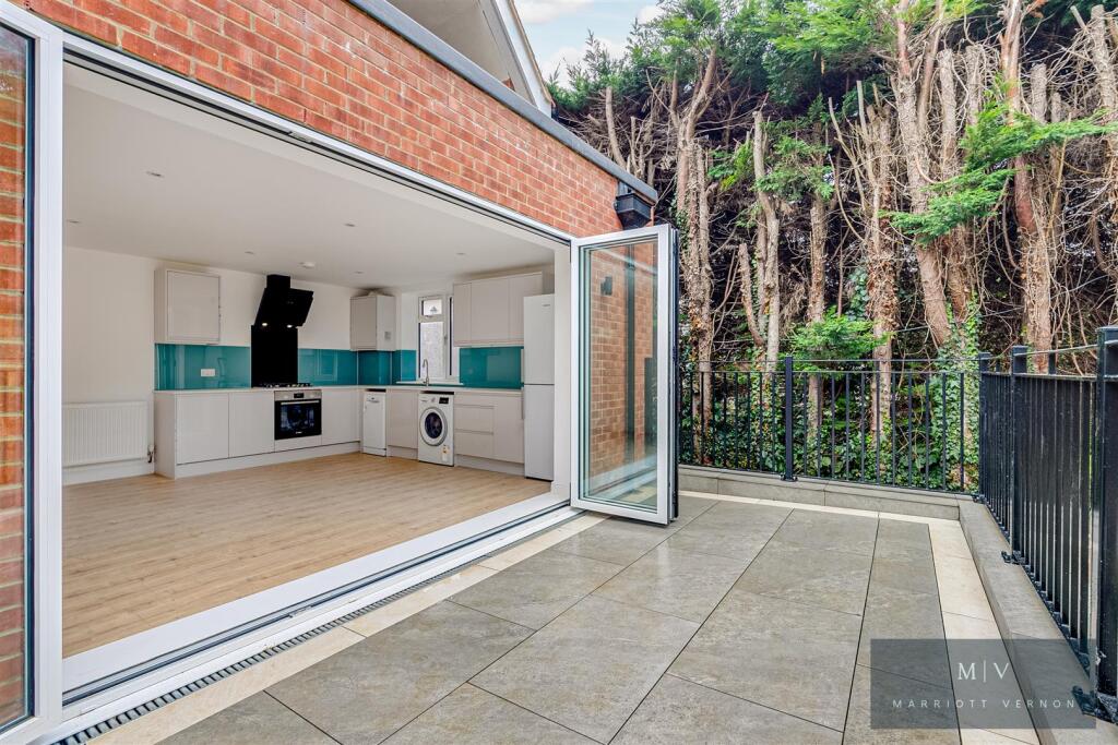 Smitham Bottom Lane 37A-5.jpg