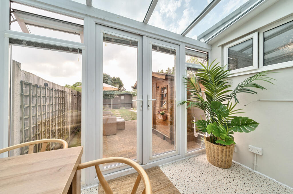 8-681502ff272d5-1...