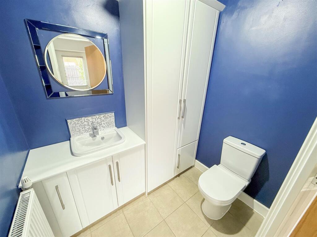 GROUND FLOOR WC