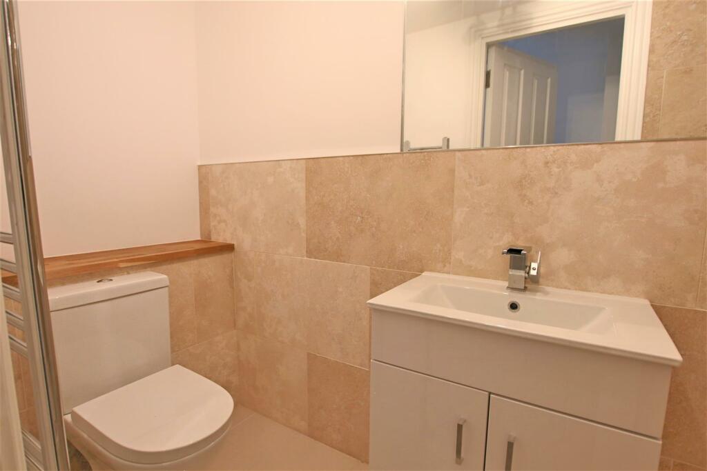 Flat 5.  10-12 Tolcarne Road Shower Room.JPG