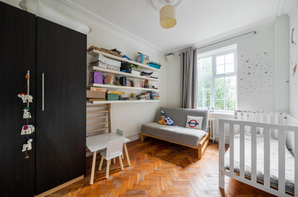 1302097-4-6839ceb...