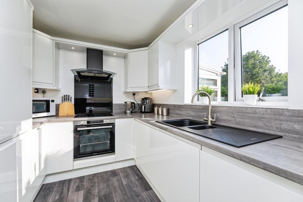 pbox-kitchen-322573.jpg