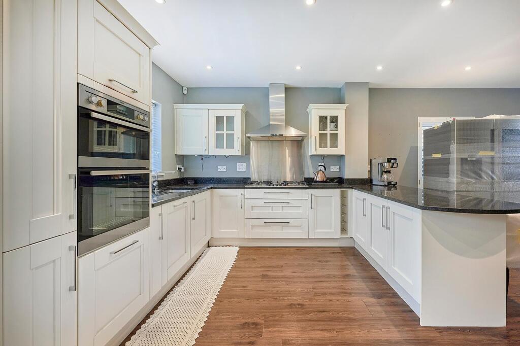 Large Open Plan Living Area
