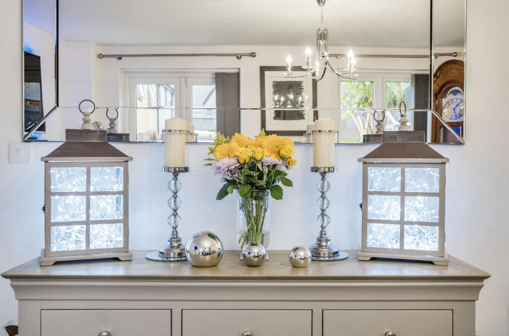 1345727-17-68aed8...