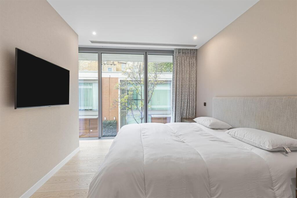 Bedroom.jpg