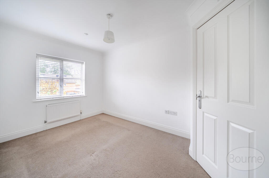 1b464f9e-45c4-4f6...