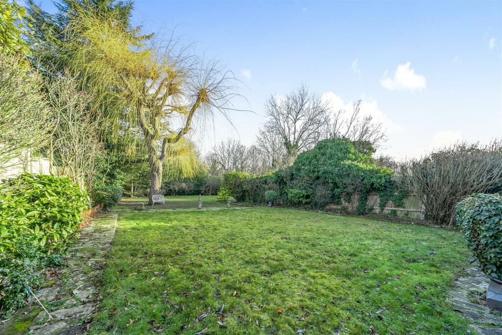 Rear Garden.jpg