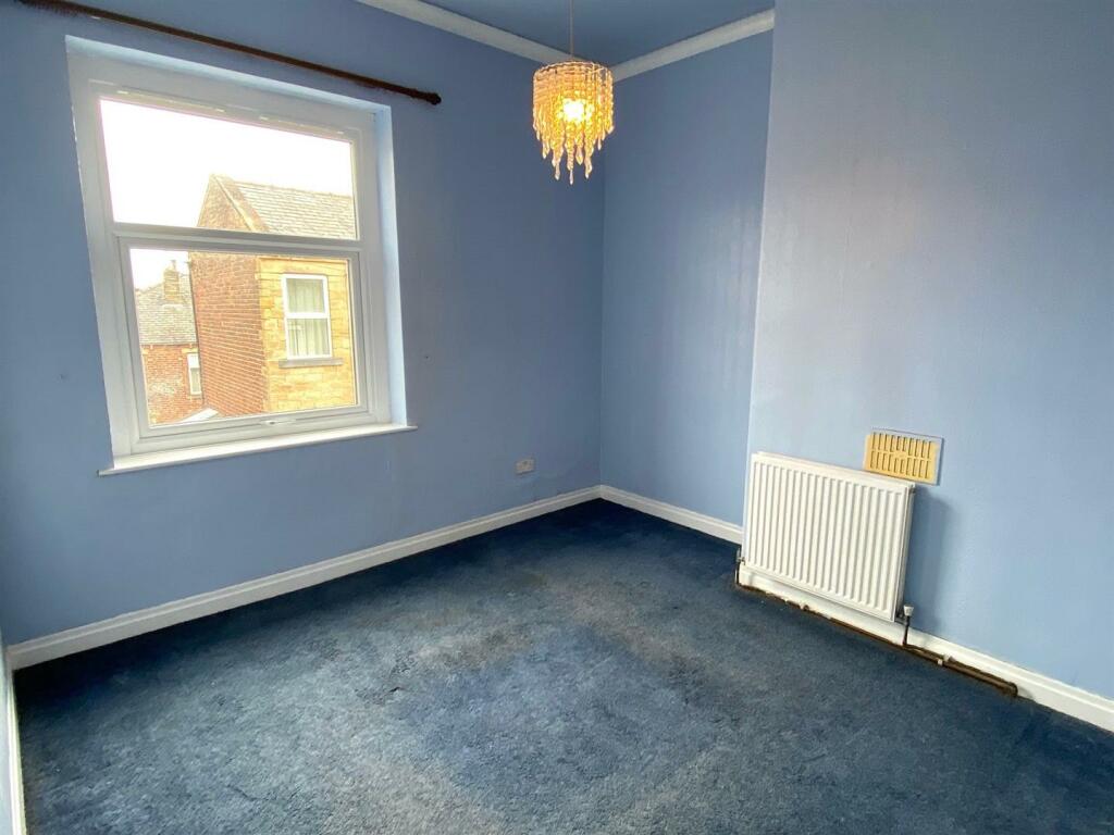 regent street 6 bed 1.jpg