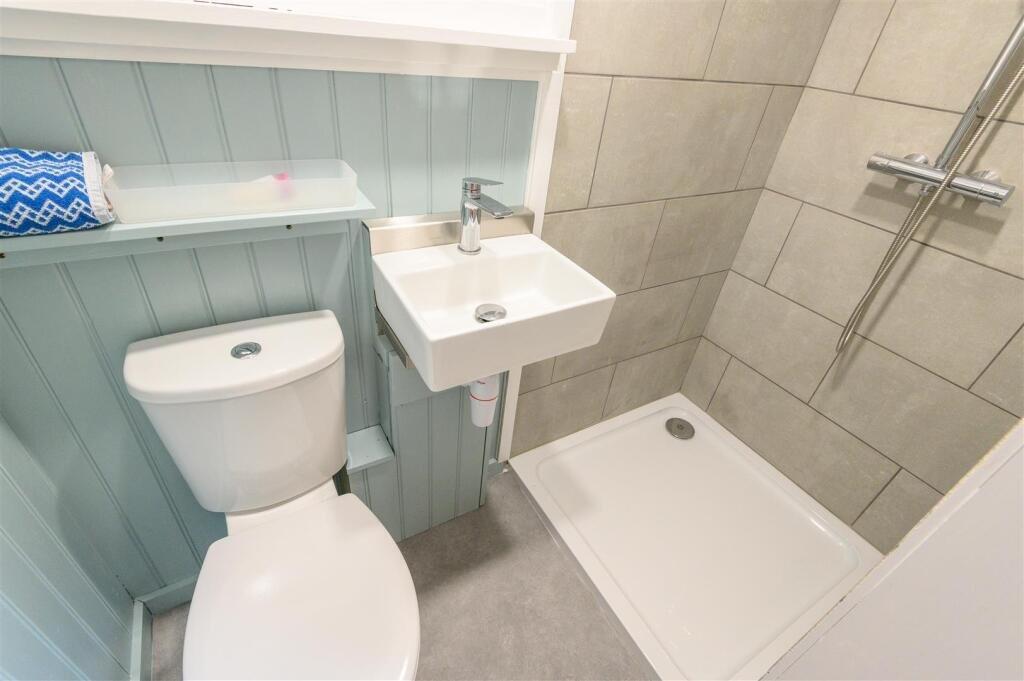Annex Bathroom