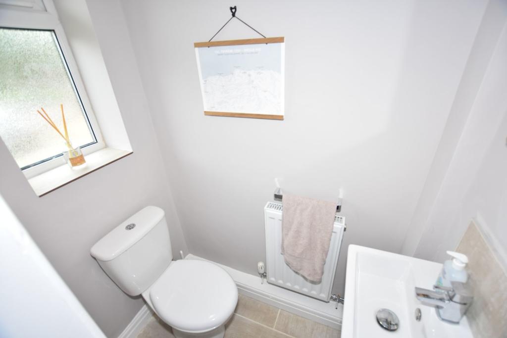 Downstairs Bathroom