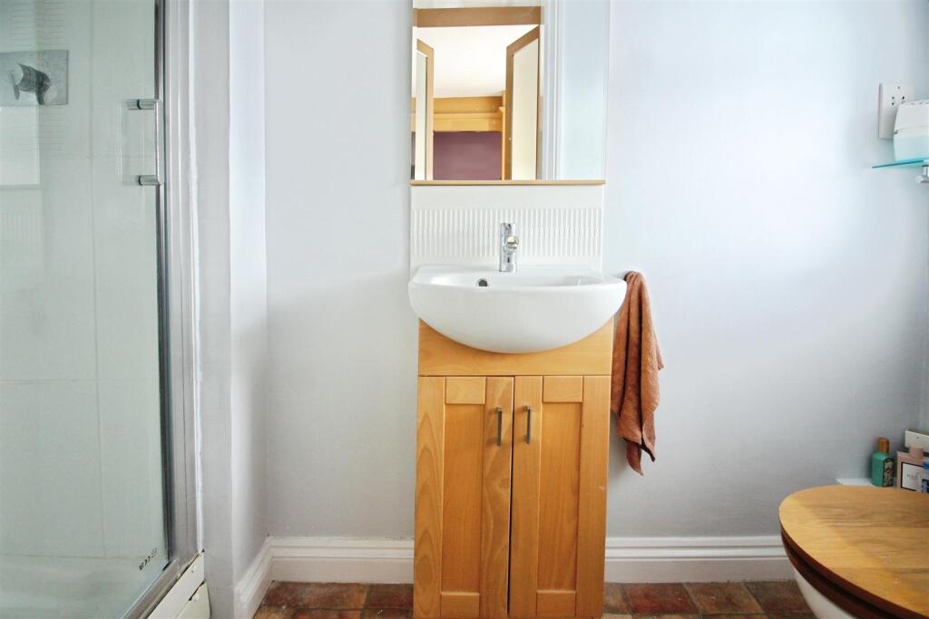 En-suite Shower Room