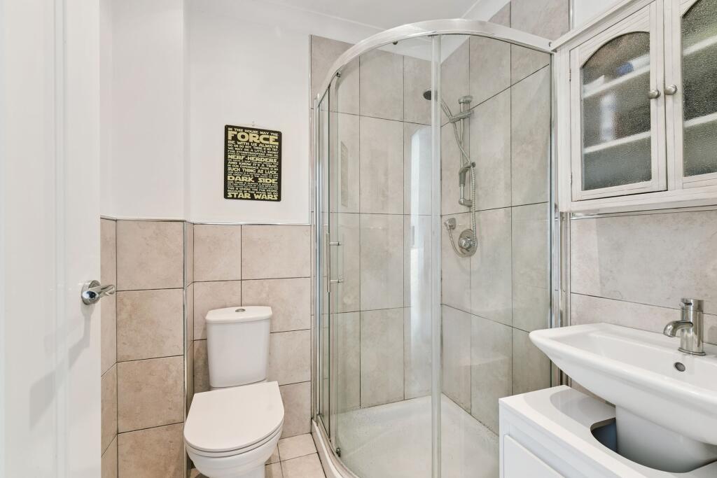 Bedroom One En Suite