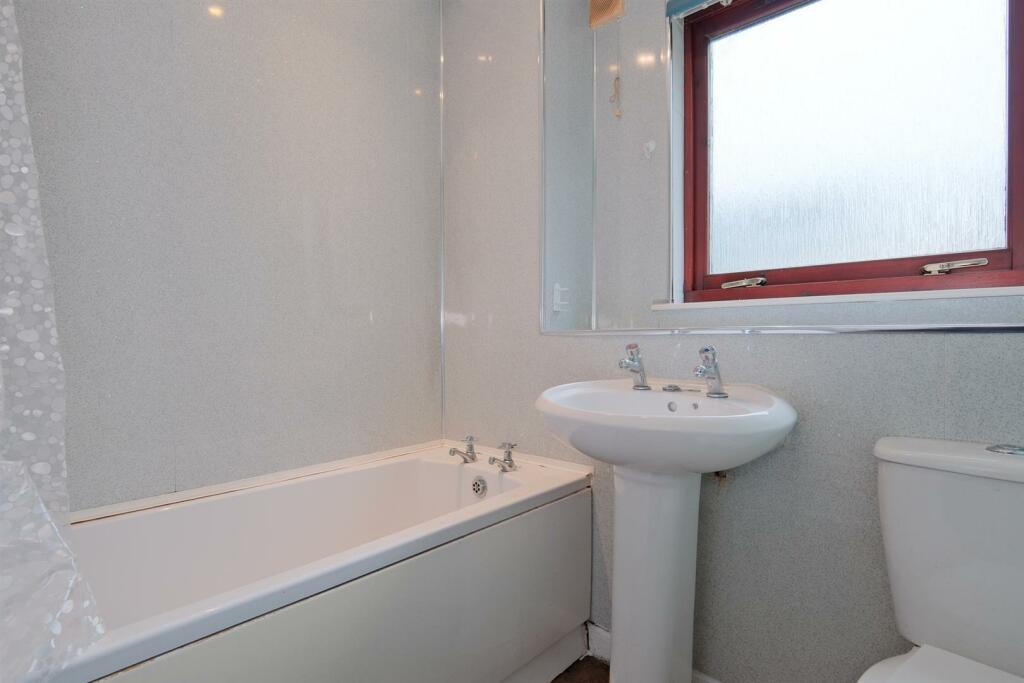 020-22 Bourhill Court, Netherton ML2 0AB.jpg