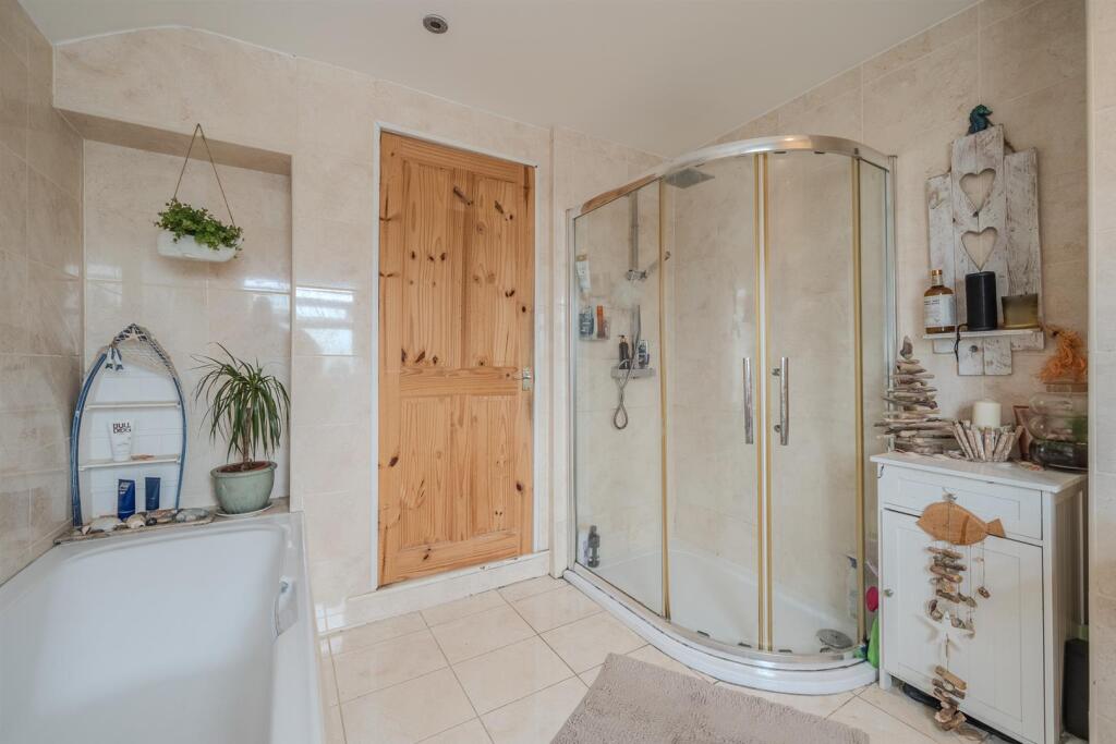 28 Penywain Street-6.jpg