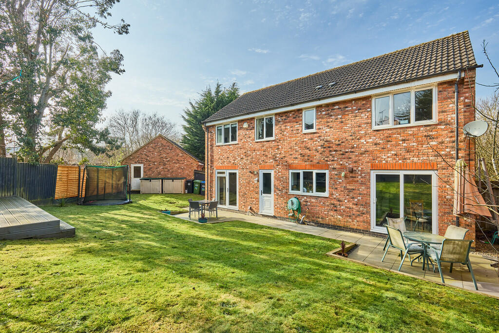 Edward Knight 202...