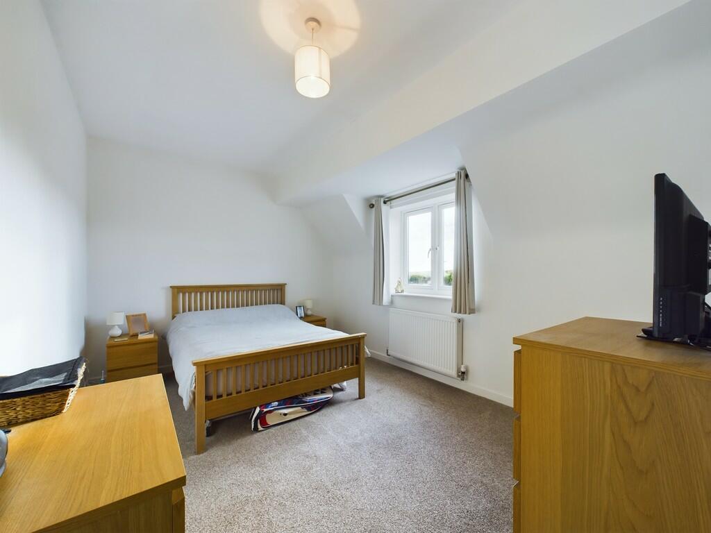 CAM02060G0-PR0231...