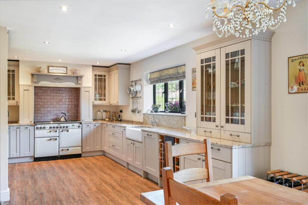 TADORNE ROAD (9).jpg