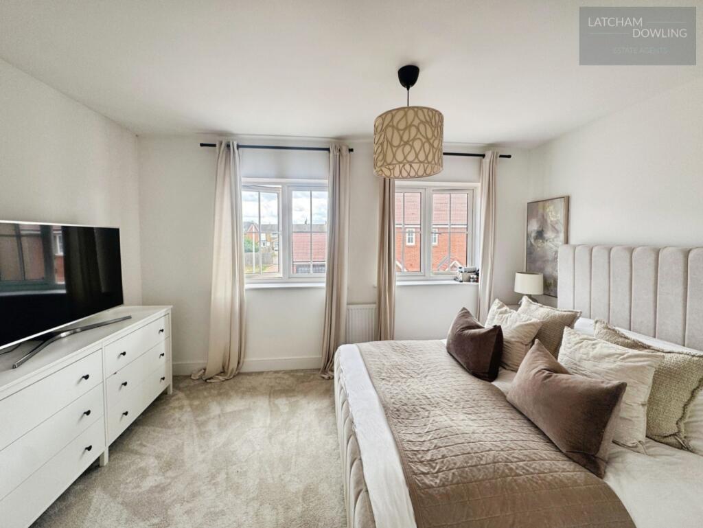 pbox-bedroom-331242.jpg