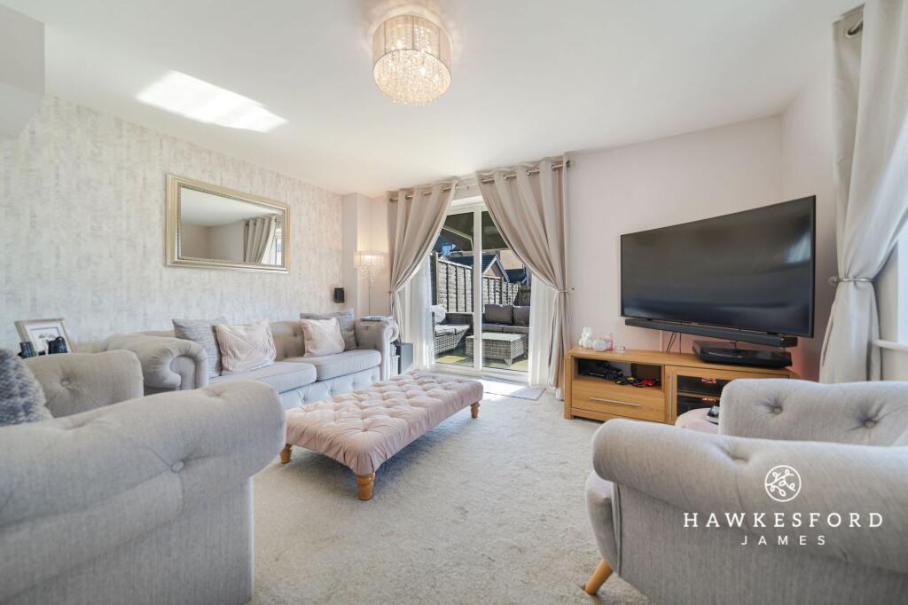 Cornflower Way, Minster on Sea - Lounge