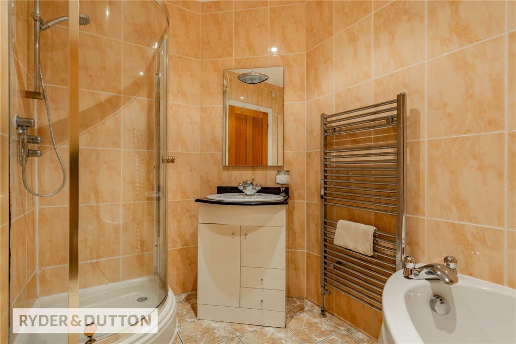 Ensuite