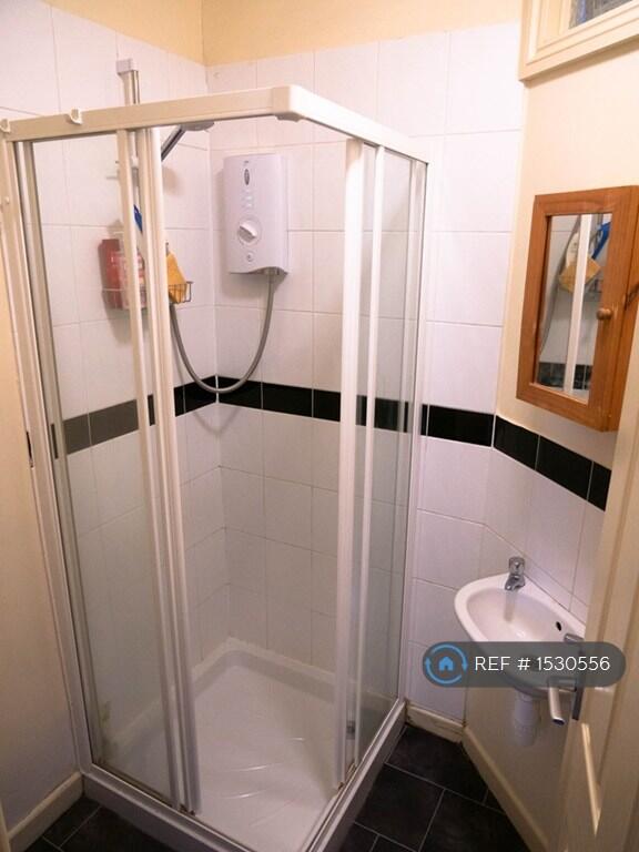 First Floor Bathroom