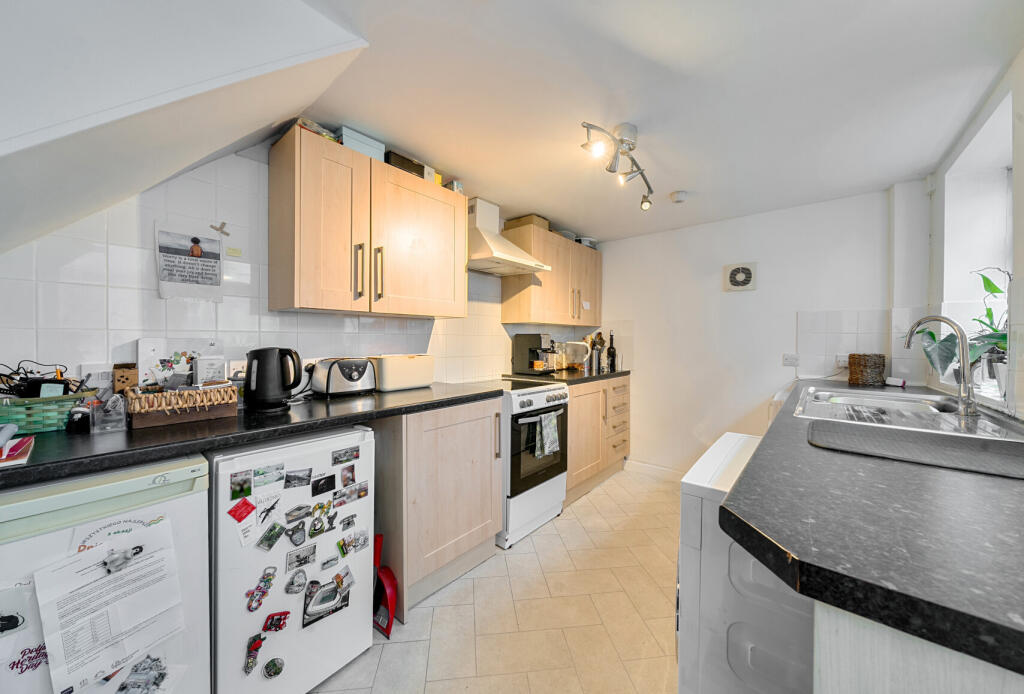 1376883-4-6911e02...