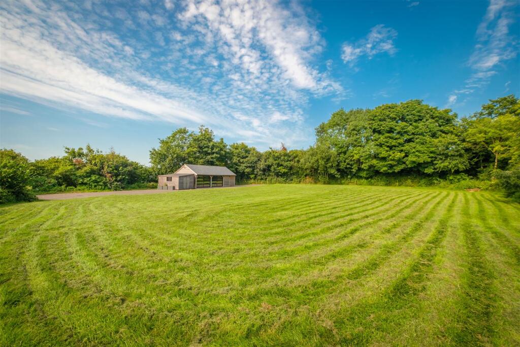 Parry Orchard Barn St.Mellion-4.jpg