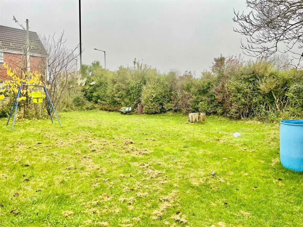 PHOTO-2024-11-13-16-30-35 2.jpg