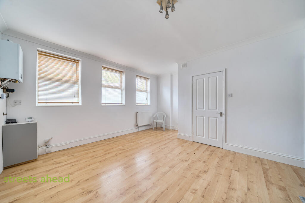 0c571e5c-3532-48a...