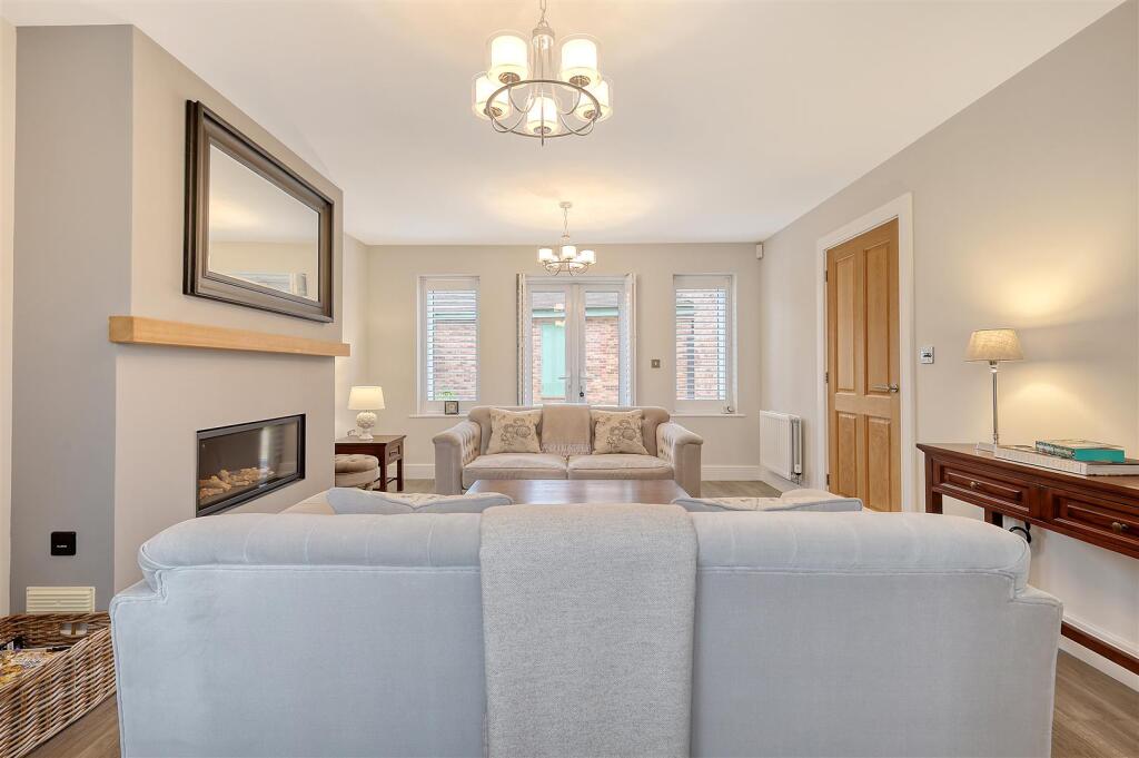 IMG_0113_17 copy.jpg