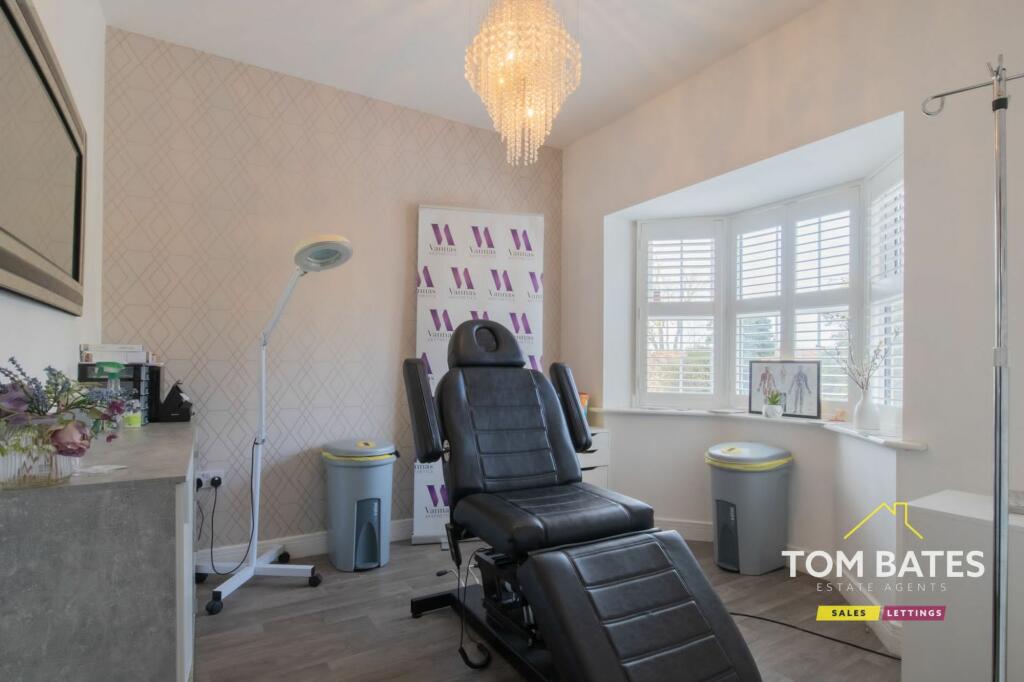 Office/Treatment Room