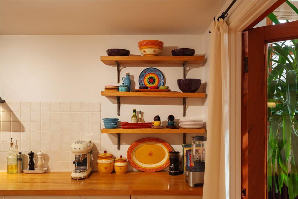 Picture No. 34