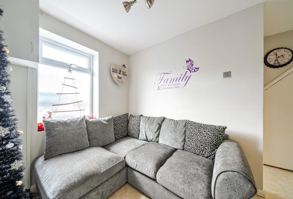 1383014-6-69247d6...