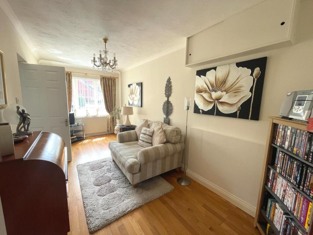 Second Recption Room.JPG