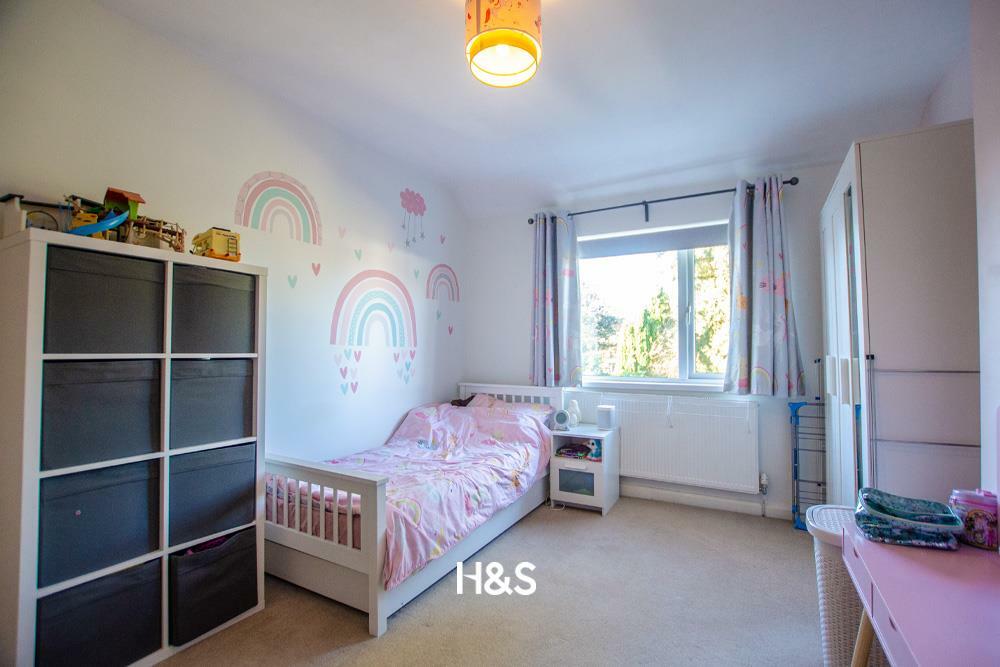 5 stanway road bedroom 2.jpg