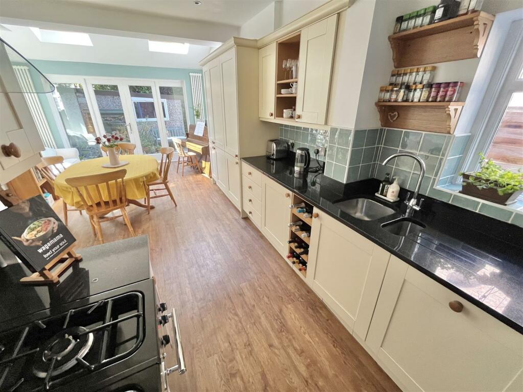 Open Plan Living Dining Room Aspect 6.jpg